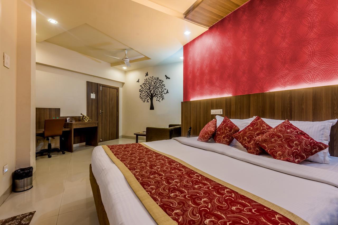Hotel Panchratna Panvel Luaran gambar