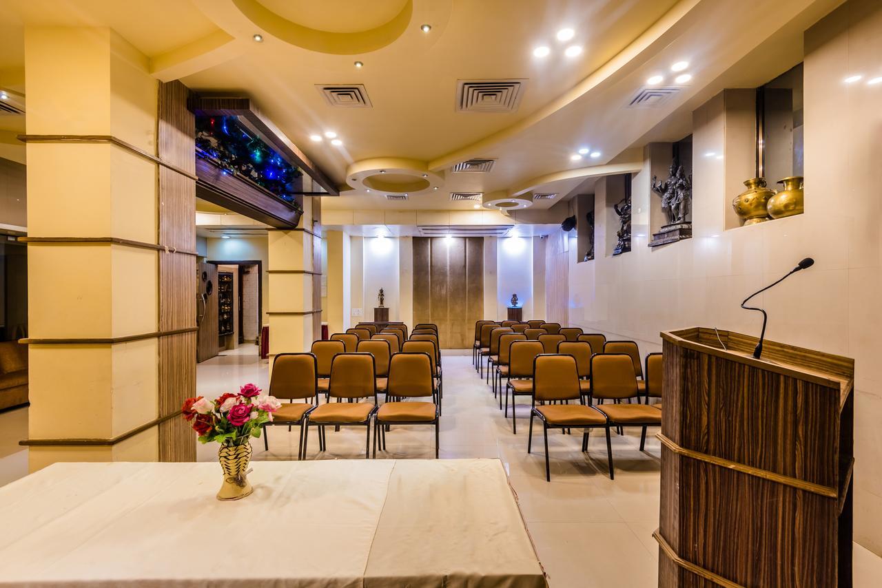 Hotel Panchratna Panvel Luaran gambar