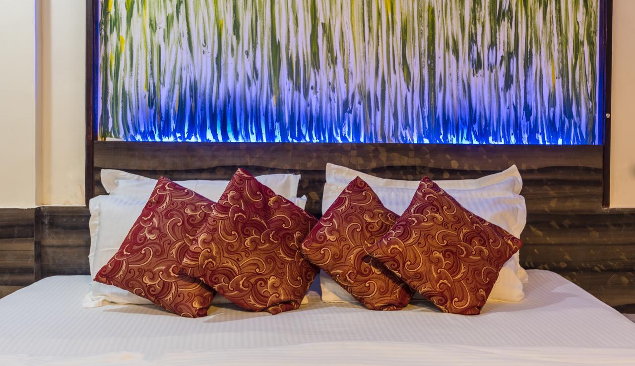 Hotel Panchratna Panvel Luaran gambar