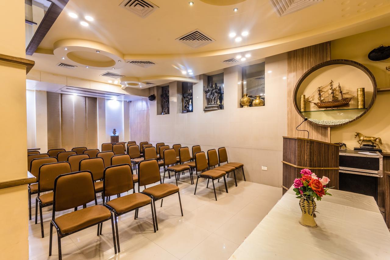 Hotel Panchratna Panvel Luaran gambar