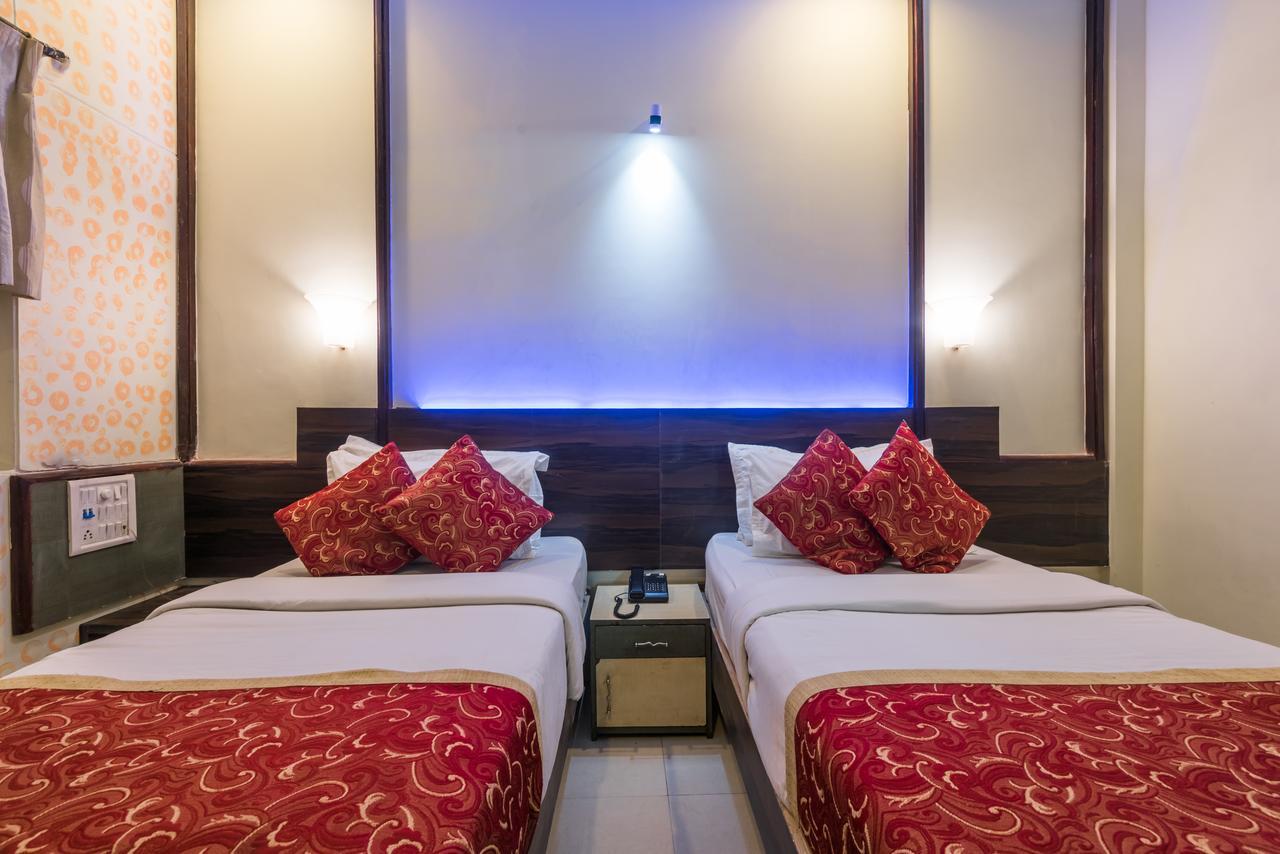 Hotel Panchratna Panvel Luaran gambar