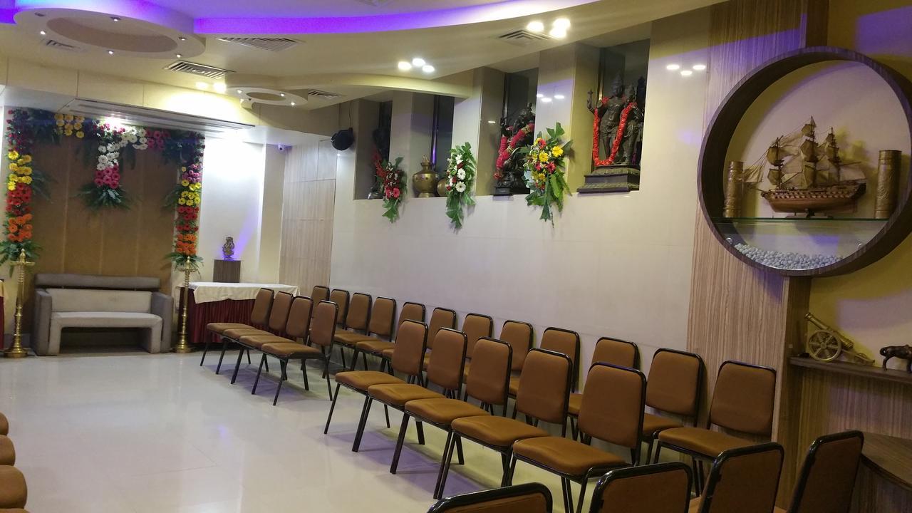 Hotel Panchratna Panvel Luaran gambar
