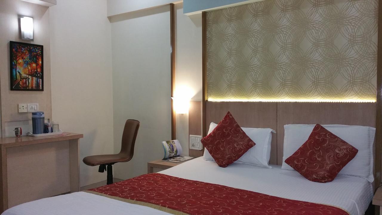 Hotel Panchratna Panvel Luaran gambar