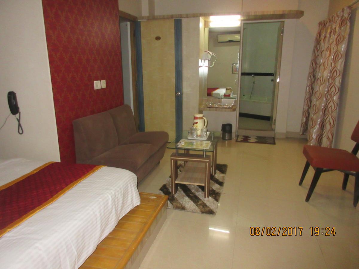 Hotel Panchratna Panvel Luaran gambar