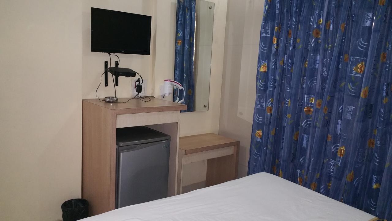 Hotel Panchratna Panvel Luaran gambar
