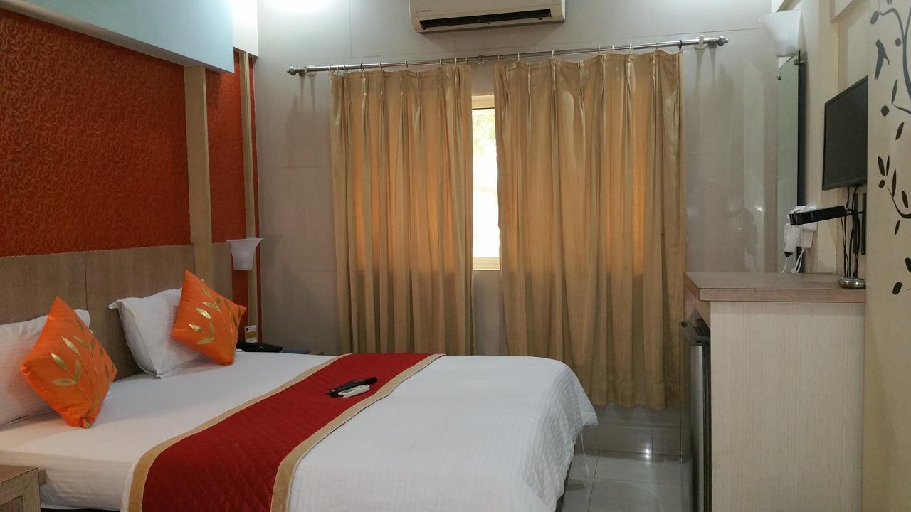 Hotel Panchratna Panvel Luaran gambar